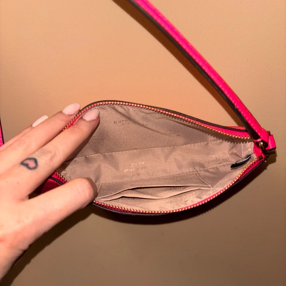 Kate Spade Kayla Convertible Wristlet in Wild Pink - Picture 4 of 4